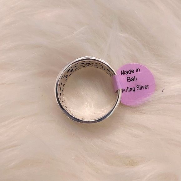 925 Sterling Artisian Ring made in Bali: NWT. - Picture 11 of 14